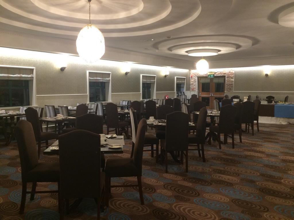 Mourne Country Hotel 3*