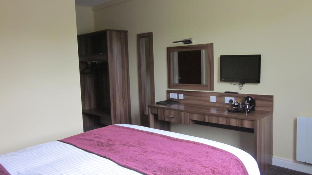 Mourne Country Hotel 3*